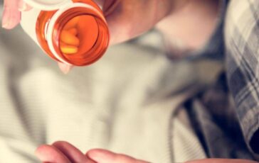 Abuso di paracetamolo negli adolescenti Aifa Effetti anche irreversibili 364x230