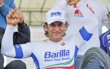 Addio ad Alex Zanardi Mattarella Punto di riferimento per tutto lo sport. Meloni Uomo straordinario 364x230