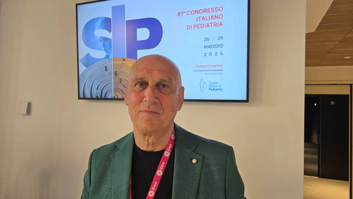 Agostiniani (Sip): "Cefalea digitale uno degli effetti collaterali dei social"