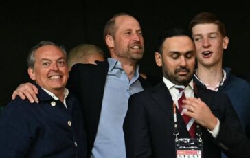 Aston Villa segna principe William impazzisce gioia in finale di Europa League 364x230