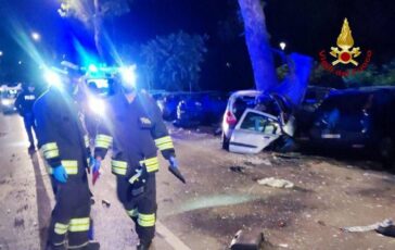 Auto contro albero a Forli morte due ragazze 364x230