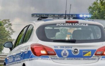 Auto sulla folla a Modena linvestitore e Salim el Koudri chi e 364x230