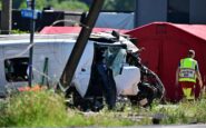 belgio treno travolge scuolabus a un passaggio a livello diverse vittime 2