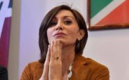 bernini celebra gli infermieri da 100 anni presenza essenziale 2