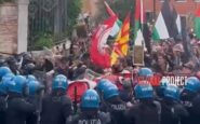 biennale arte scontri tra polizia e pro pal a venezia serrata anti israele chiusi 20 padiglioni 2