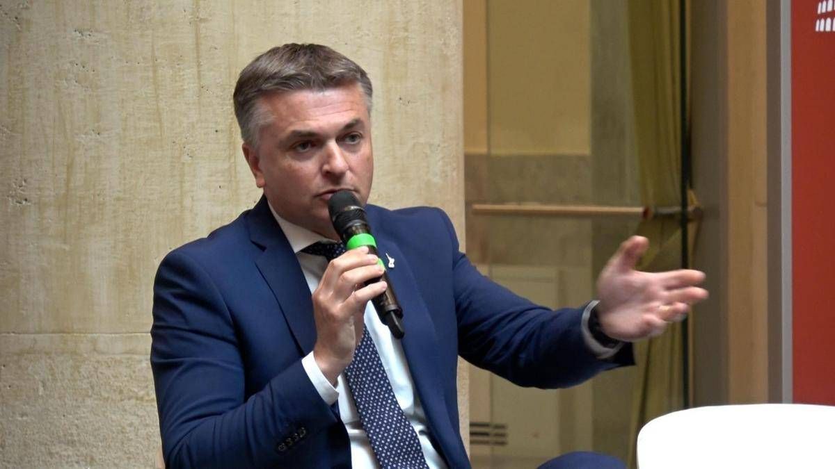 Blue economy, Rixi: "Italia deve investire di più sul mare e avere regoli comuni"