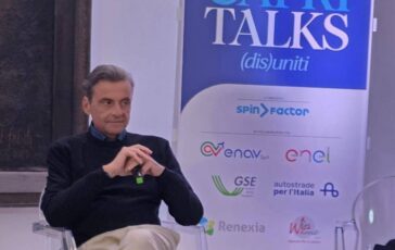 Calenda No al riarmo Il Papa fa il Papa ma io non sono daccordo 364x230