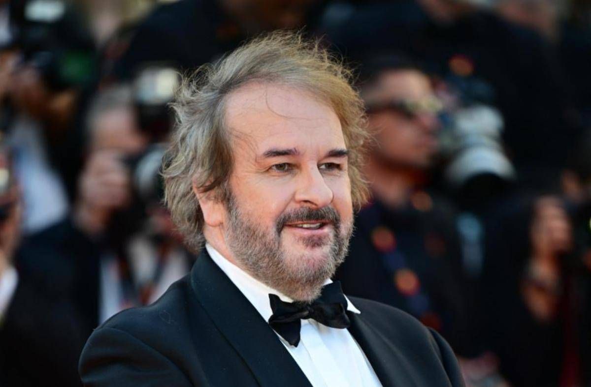 Cannes, festival al via con Jane Fonda e Gong Li. Si cantano i Beatles per Peter Jackson