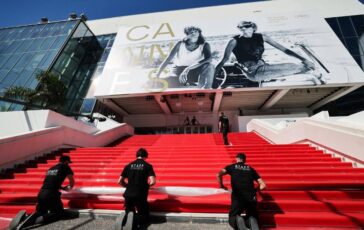 Cannes tra gli sponsor questanno ce Meta ma resta il divieto di selfie sul red carpet 364x230