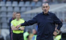 Caos Roma Lazio Sarri allattacco Se si gioca domenica alle 12 non vado fossi il presidente non presenterei la squadra 265x160