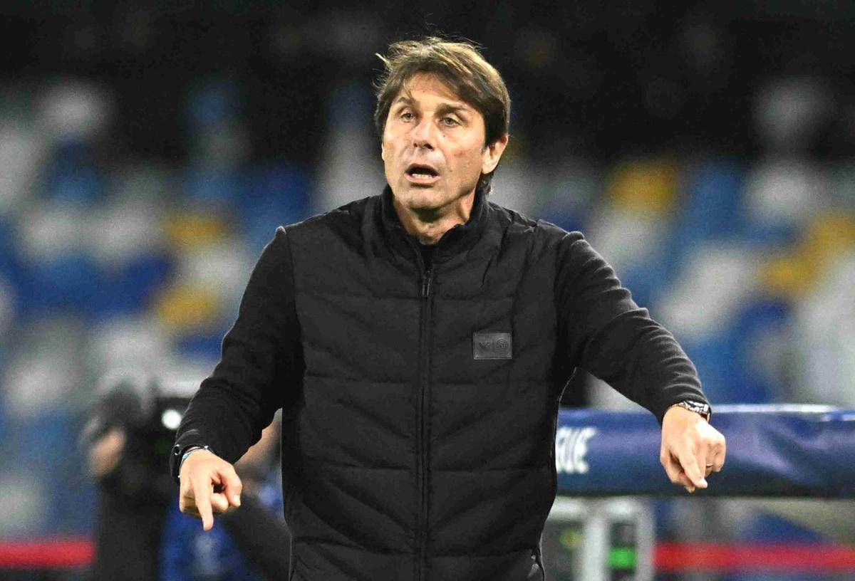 Conte dice addio al Napoli, De Laurentiis: "I cicli finiscono"