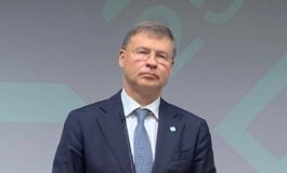 Conti pubblici Italia lUe rivaluta il deficit in autunno 265x160