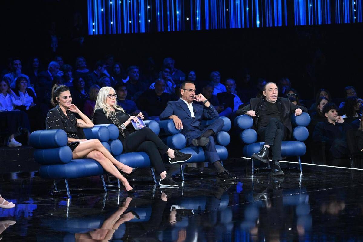 'Dalla strada al palco' oggi 23 maggio: gli ospiti dell'ultimo appuntamento