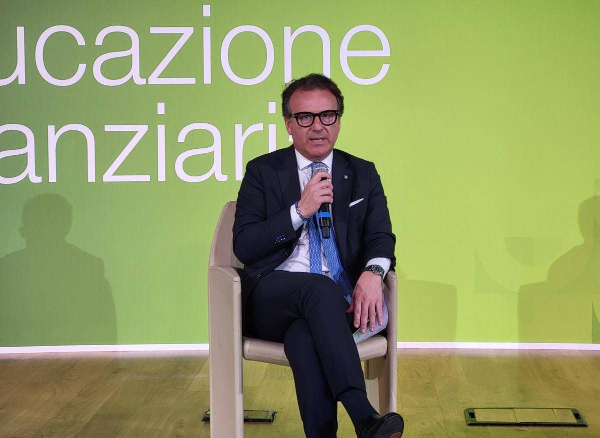 Damiani: "Associazioni educatori finanziari entrino in tavoli istituzionali"