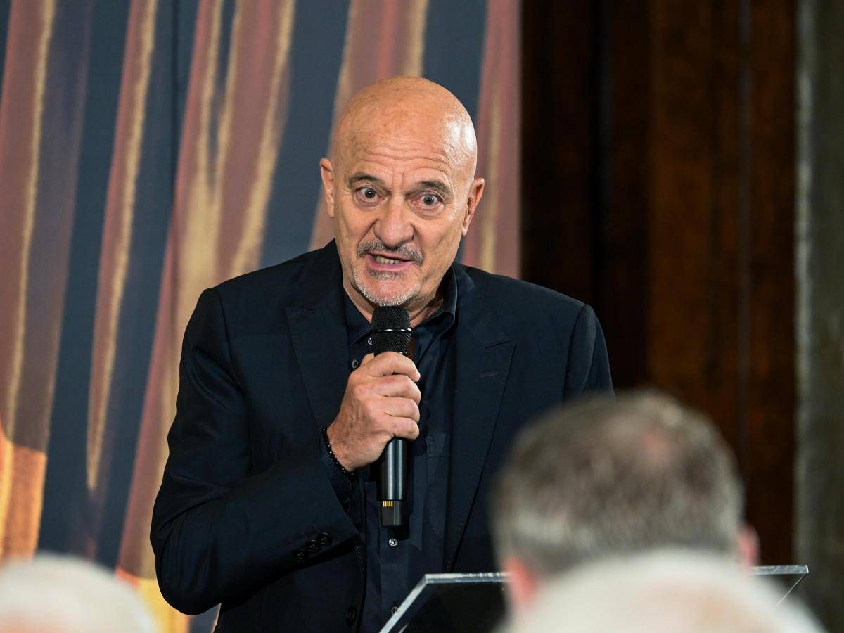 David Donatello, show di Claudio Bisio al Quirinale con battuta su 'caso Minetti'