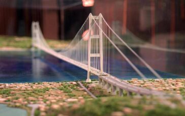 Decreto Commissari e legge Mit accelera su Ponte Stretto Mose e diga Genova 1 364x230