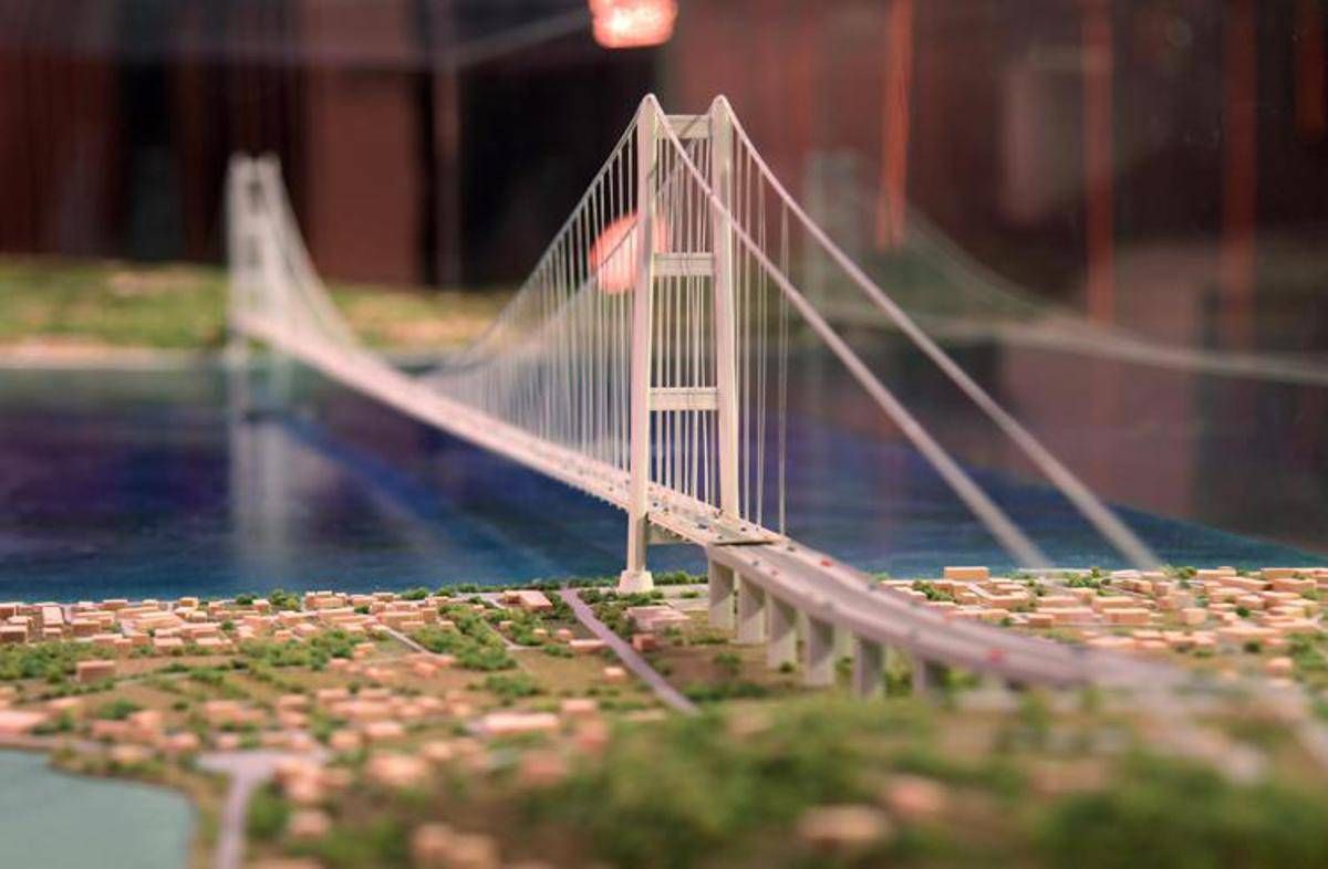 Decreto Commissari è legge: Mit accelera su Ponte Stretto, Mose e diga Genova