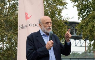 E morto Carlo Petrini addio al fondatore di Slow Food aveva 76 anni 364x230