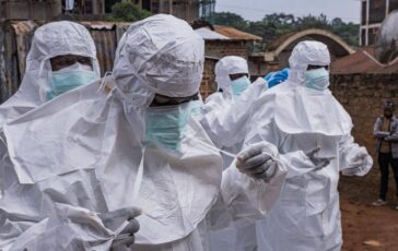 Ebola dottoressa italiana in rientro dal Congo e entrata in contatto con pazienti contagiati 364x230