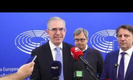 Euro digitale Falcone FI Moneta del futuro vantaggi per cittadini e commercianti 265x160