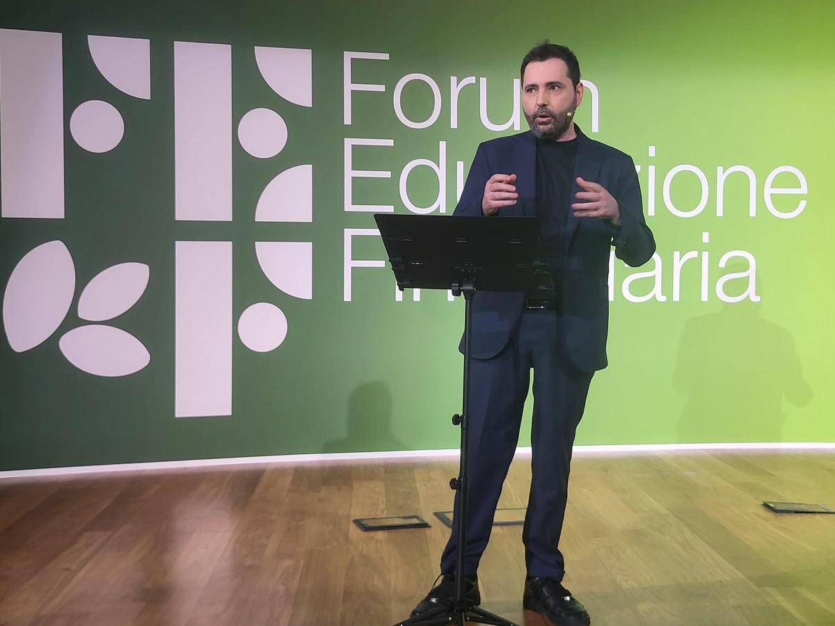 Facciolo: "Per educazione finanziaria meno nozioni e più relazione con persone"
