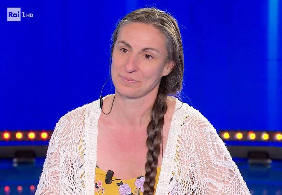 Famiglia nel bosco, la mamma a Domenica In: "Non abbiamo fatto nulla di male"