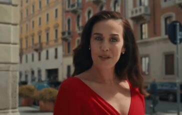 Fastweb vs Iliad scintille per Megan Gale ex testimonial Omnitel cosa sta succedendo 364x230