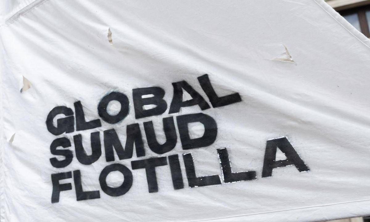 Flotilla, il racconto di un attivista italiano: "Costretti in ginocchio con armi puntate, persone prese a calci"