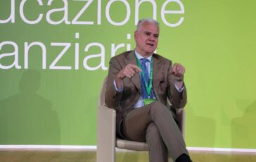 Formazione Zangrillo Con Aief pronto percorso Edufin per dipendenti pubblici 364x230