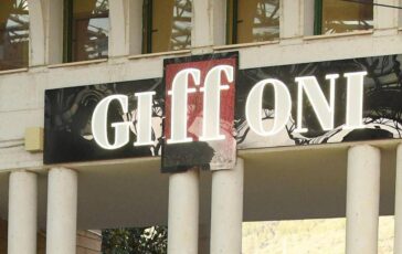 Giffoni Film Festival blitz della guardia di finanza e sequestro ipotesi danno erariale per 478mila euro 364x230