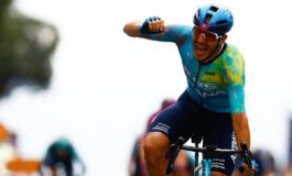 Giro dItalia Davide Ballerini vince in volata la sesta tappa. Eulalio sempre in rosa 265x160