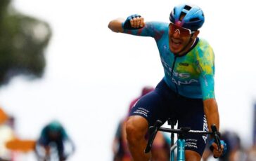 Giro dItalia Davide Ballerini vince in volata la sesta tappa. Eulalio sempre in rosa 364x230