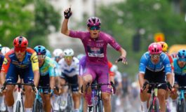Giro dItalia Magnier vince terza tappa a Sofia. Silva resta in maglia rosa 265x160