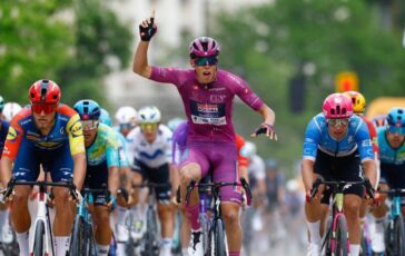 Giro dItalia Magnier vince terza tappa a Sofia. Silva resta in maglia rosa 364x230