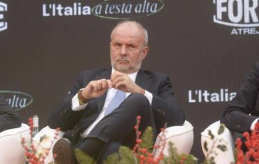 Intervento chirurgico durgenza nel weekend per il ministro della Salute Schillaci Risolvero in pochi giorni 364x230