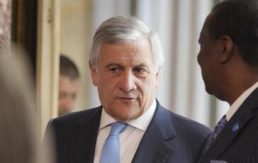 Iran Tajani Nessuna nave italiana a Hormuz senza ok del Parlamento 364x230