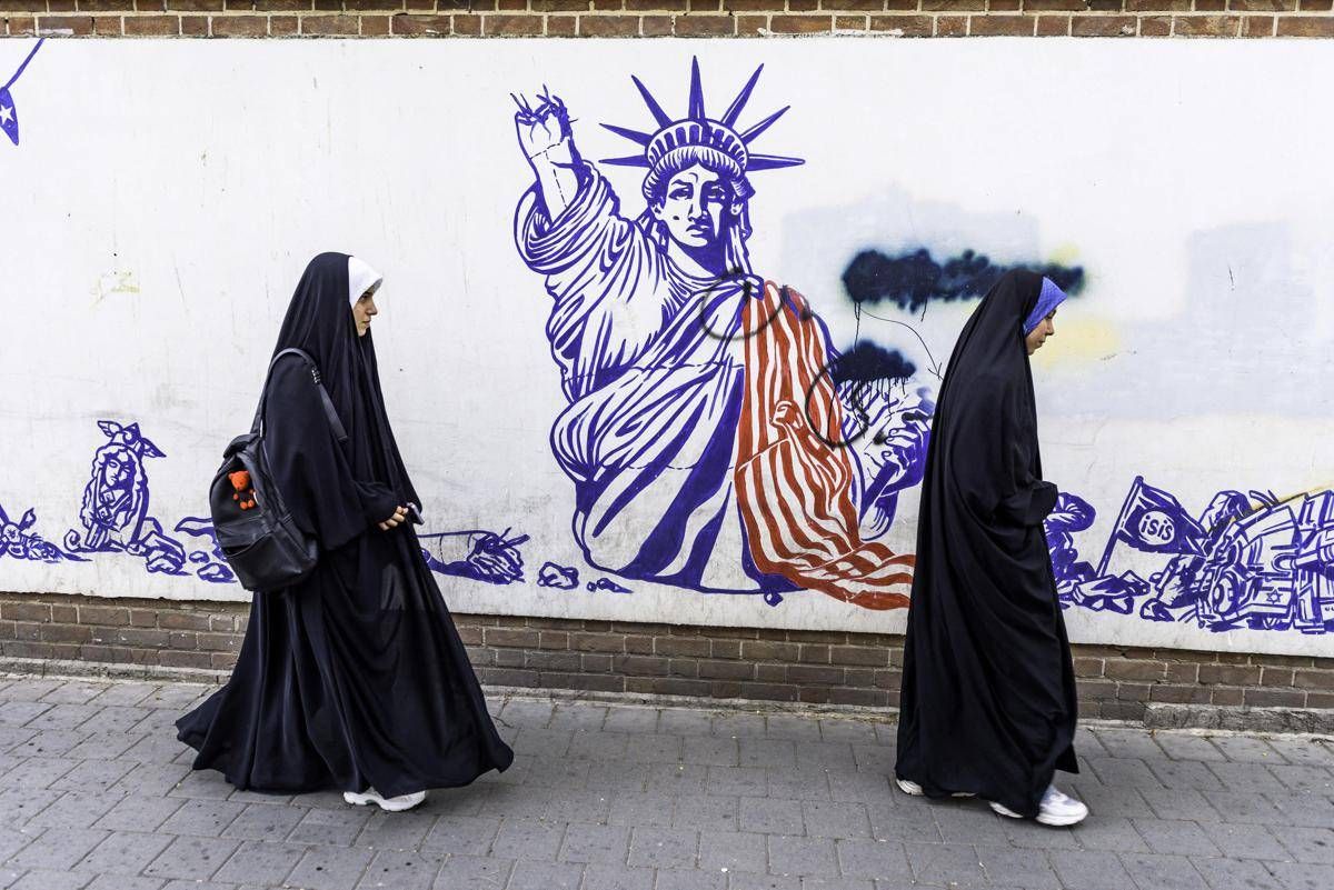Iran, Trump: "Accordo? Preferirei firmare ma non ho fretta"