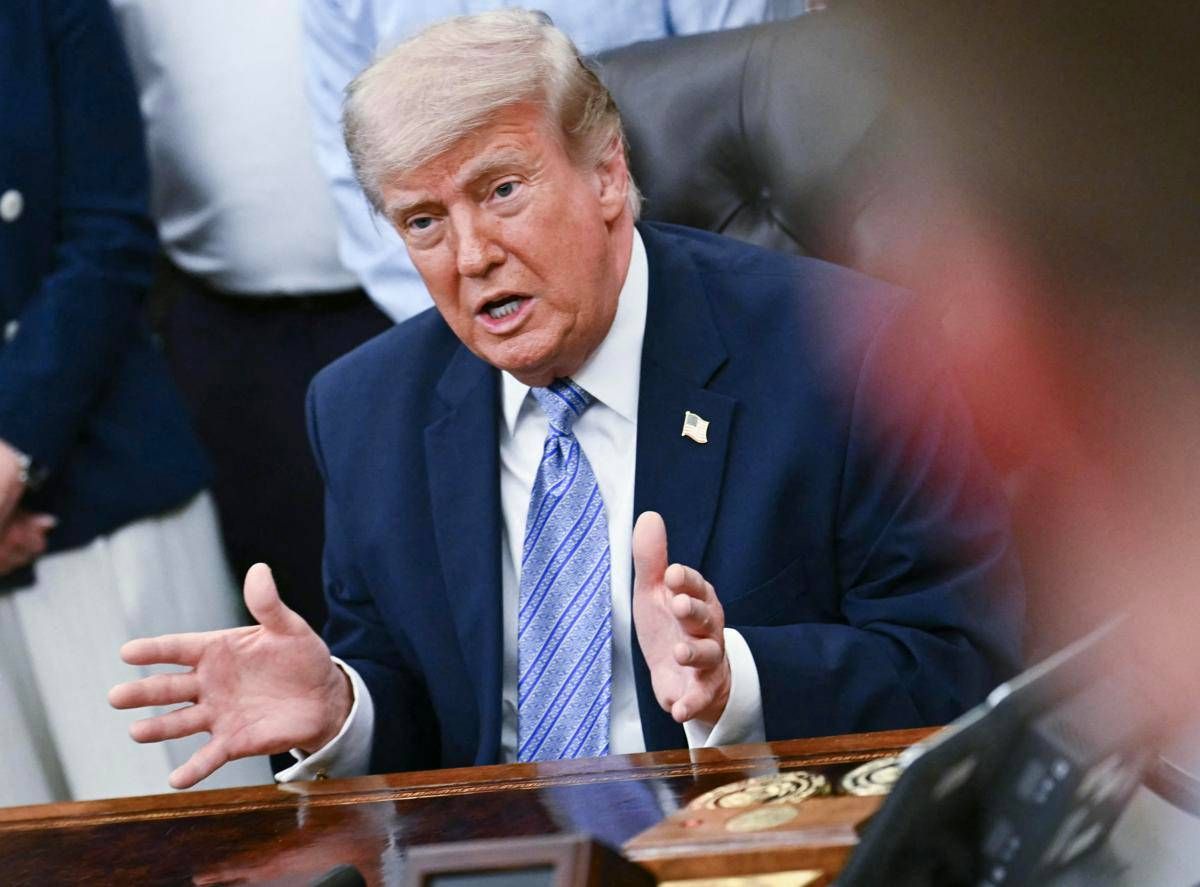 Iran, Trump: "Guerra finirà presto". Axios: "Il presidente valuta ultimo grande attacco"