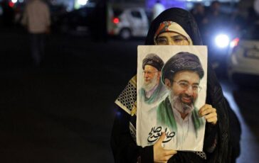 Iran Trump e Putin il triangolo per luranio il nodo e le proposte 364x230