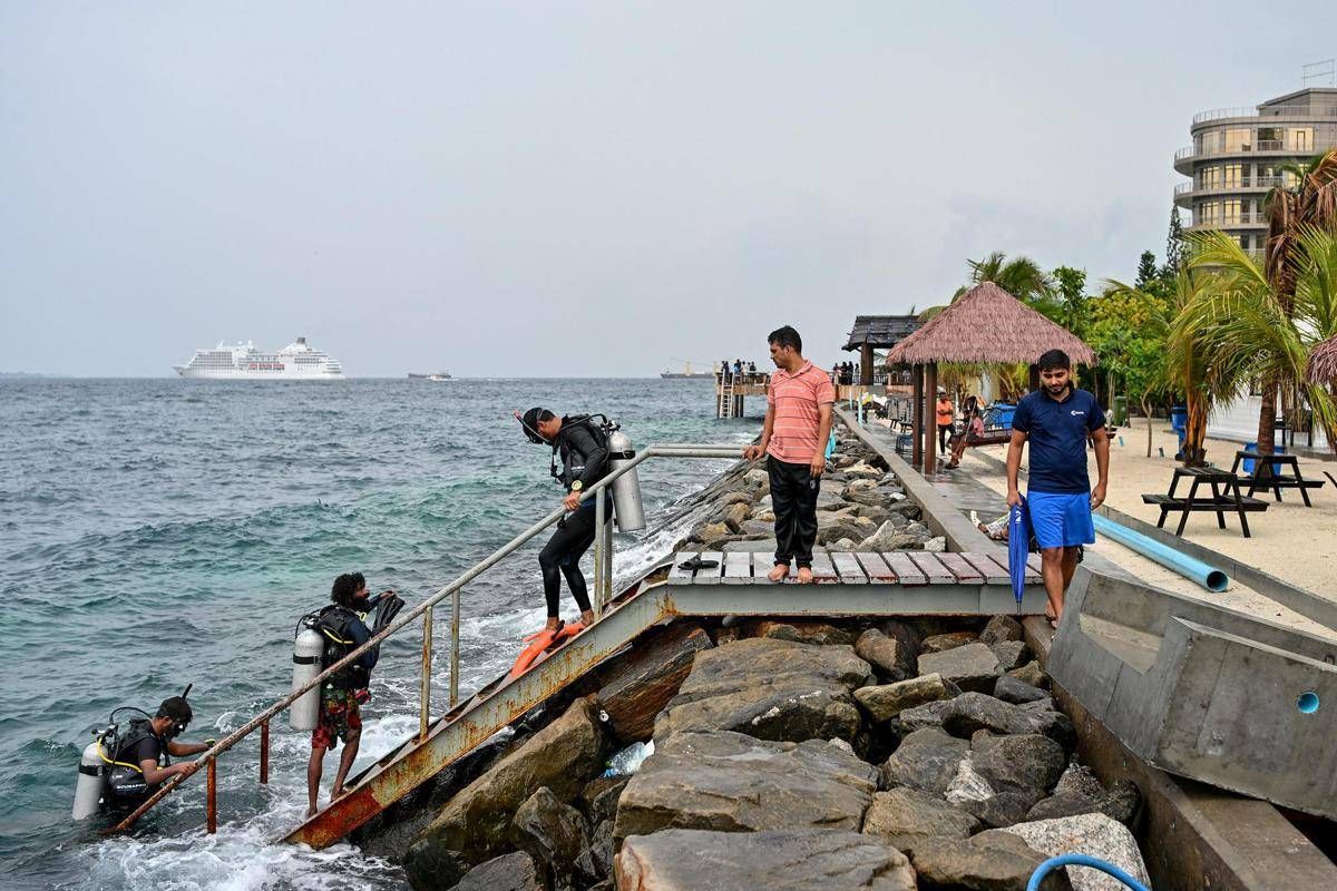 Italiani morti alle Maldive, oggi inizia il recupero dei corpi: "Serviranno più missioni"