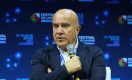 Lavoro De Luca Festival 2027 a fine aprile in coincidenza del 1° maggio alla Nuvola di Roma 265x160