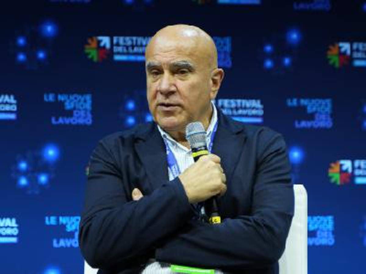 Lavoro, De Luca: "Festival 2027 a fine aprile in coincidenza del 1° maggio alla Nuvola di Roma"