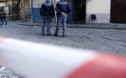 lite tra ragazzini in centro a napoli accoltellato 14enne 15enne fermato per tantato omicidio 2