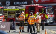 londra incendio in supermercato kosher 100 pompieri in campo 2