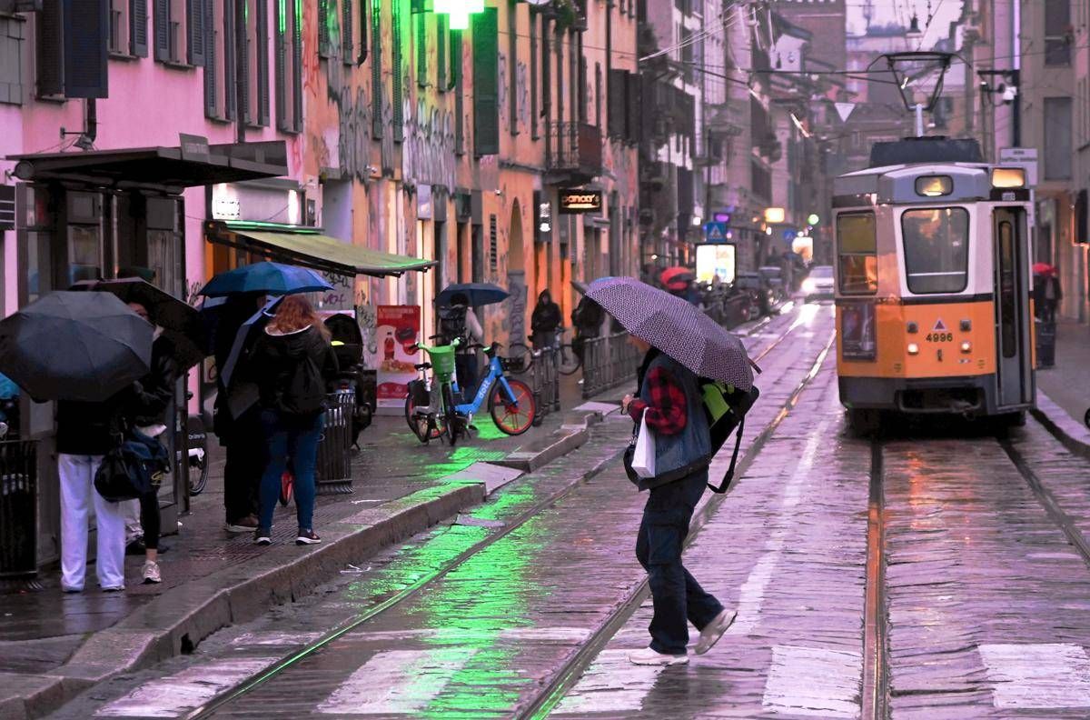 Maltempo in arrivo sull'Italia, dopo il sole ecco la pioggia: le previsioni meteo