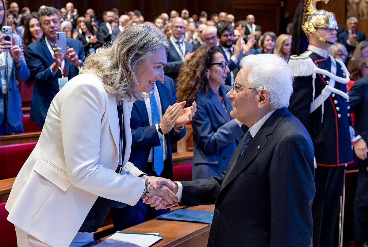 Mattarella: "Infermieri esercito del bene. Lavoro infermieri saldo punto riferimento per diritti sanciti da Costituzione"