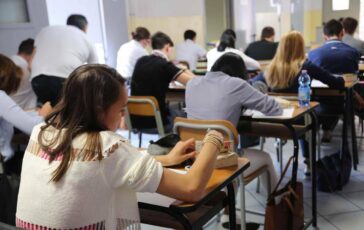 Maturita al via toto tracce quali sono gli autori e gli argomenti piu gettonati 364x230