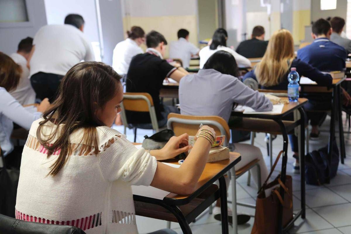 Maturità, al via toto-tracce: quali sono gli autori e gli argomenti più gettonati