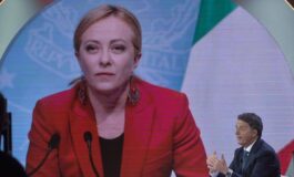 Meloni Io furibonda per la campagna di Renzi nelle stazioni Non e vero 265x160