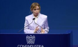 Meloni cita Virgilio allassemblea di Confindustria Cosi si sale alle stelle 265x160